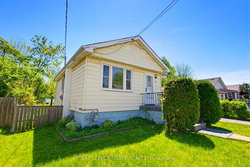 257 West 2nd Street, Hamilton, ON, L9C3G6 | Card Image