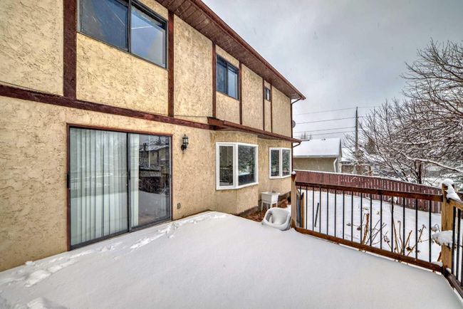 7 Hawksley Crescent Nw, Home with 4 bedrooms, 2 bathrooms and 4 parking in Calgary AB | Image 29