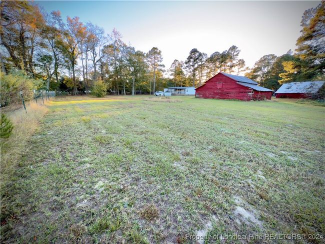 5175 Tobacco Rd, House other with 3 bedrooms, 2 bathrooms and null parking in Orrum NC | Image 38