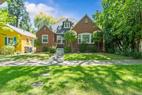 3124 D Street, Sacramento, CA, 95816 | Card Image