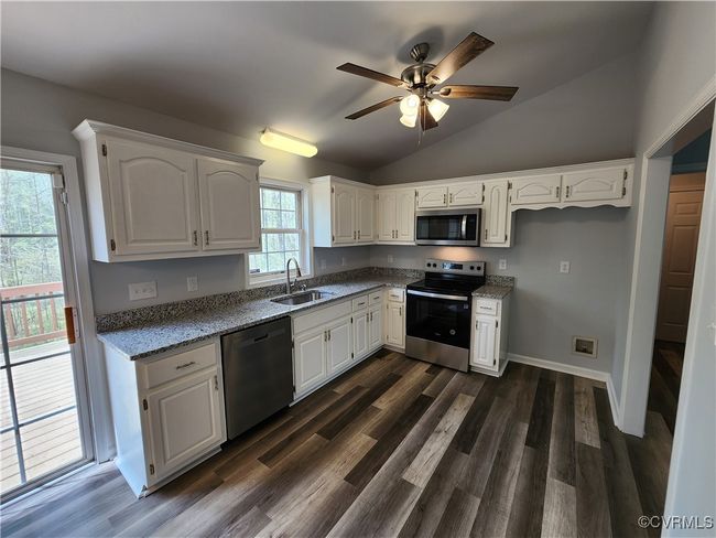 4404 Canvasback Ct, House other with 3 bedrooms, 2 bathrooms and null parking in North Dinwiddie VA | Image 10