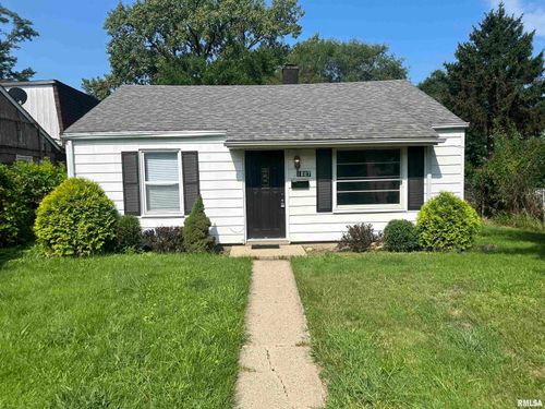 1807 N Underhill St, Peoria, IL, 61604-3950 | Card Image