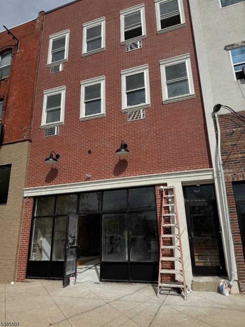 302-10 E Washington Ave, Washington, NJ, 07882-2048 | Card Image