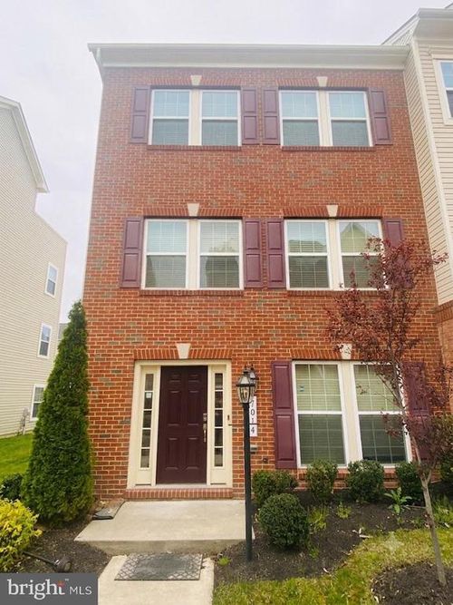 7014 Foxton Way, HANOVER, MD, 21076-2111 | Card Image