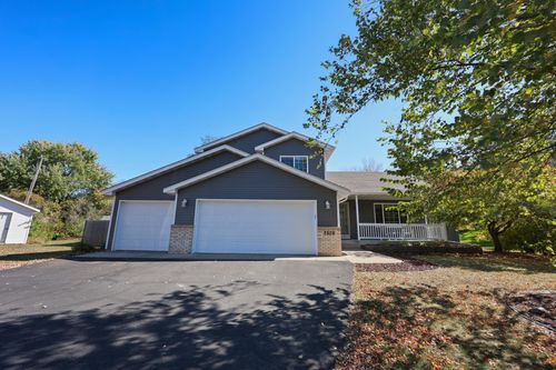 2808 15th Ave S, Saint Cloud, MN, 56301-4572 | Card Image