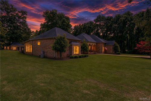 120 Magnolia Cir, Centreville, AL, 35042-2247 | Card Image