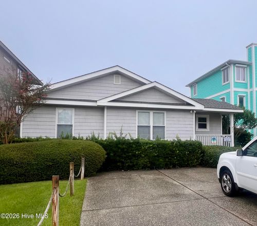 832 Fort Fisher Boulevard N, Kure Beach, NC, 28449 | Card Image