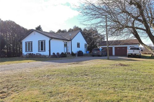 2209 Norfolk County Road 23, Langton, ON, N0E1G0 | Card Image