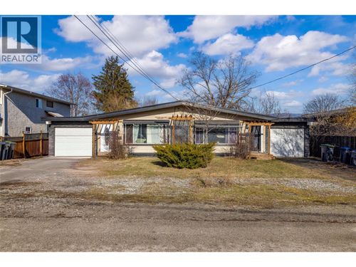 458-460 Keithley Rd, Kelowna, BC, V1X2N7 | Card Image