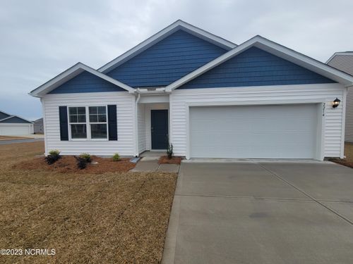 2214 Emerald Ave, Castle Hayne, NC, 28429-5692 | Card Image