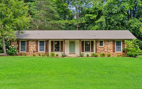 2172 Allendale Dr, Clarksville, TN, 37043-4429 | Card Image