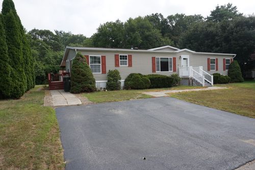 20 Circle Dr, North Windham, CT, 06256-1024 | Card Image