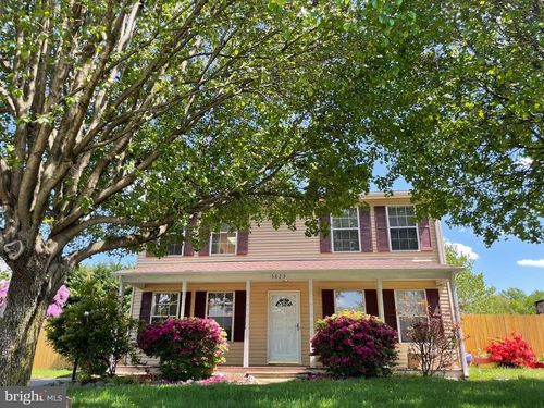 5823 Riverside Dr, WOODBRIDGE, VA, 22193-3751 | Card Image