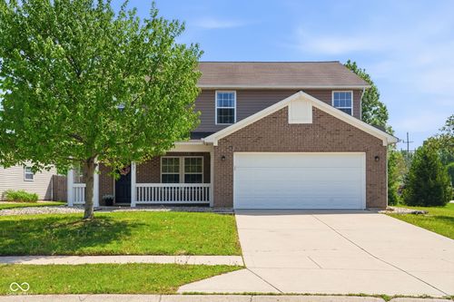 987 Gulf Shore Blvd, Kokomo, IN, 46902-4898 | Card Image