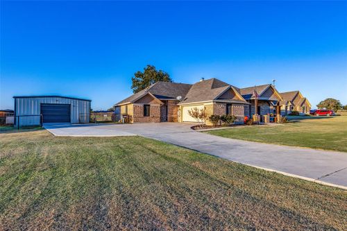 213 Savannah Drive, Weatherford, TX, 76087 | Card Image