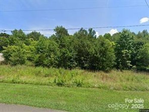 358 Oates Dr, Shelby, NC, 28152-7914 | Card Image