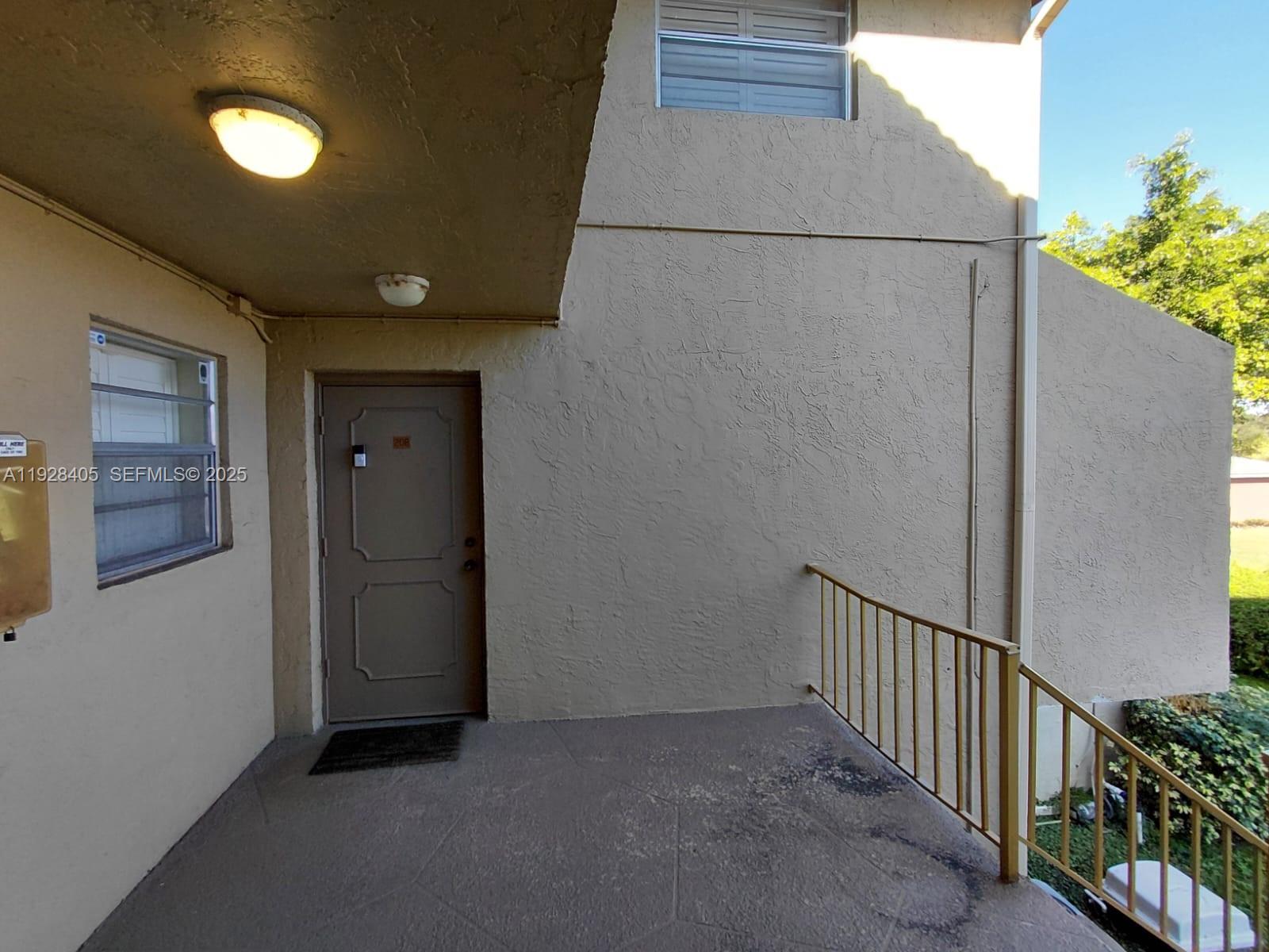 Residential Lease in Coral Springs 5