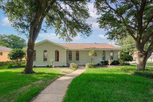 5825 Hillcroft St, Dallas, TX, 75227-1540 | Card Image