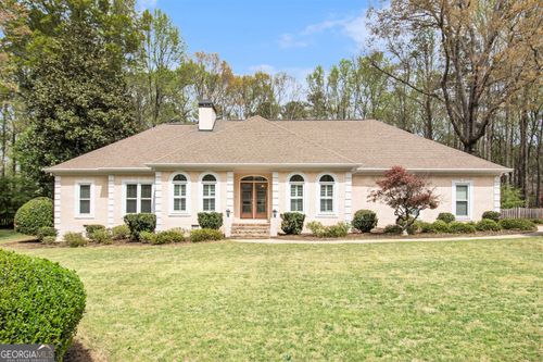 110 Kylemore Pass, Tyrone, GA, 30290-2237 | Card Image