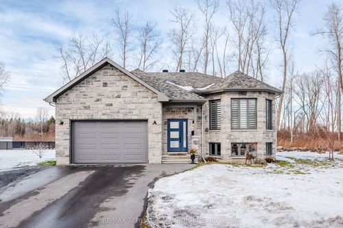 1108 Nicolas Cres, Cornwall, ON, K6J0C1 | Card Image