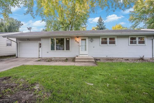 500 W Thomas Ave, Marshall, MN, 56258-2244 | Card Image