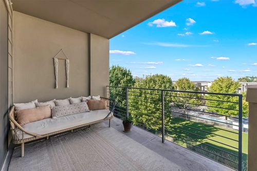 unit-832-2800 Treble Ln, Austin, TX, 78704-4459 | Card Image