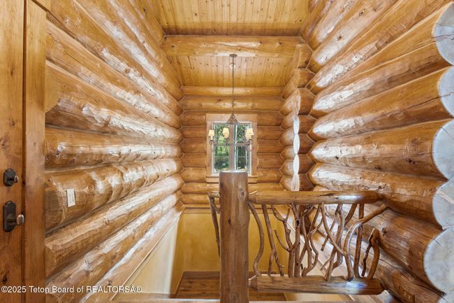 5725 Caddis Fly Dr, House other with 3 bedrooms, 4 bathrooms and null parking in Wilson WY | Image 16