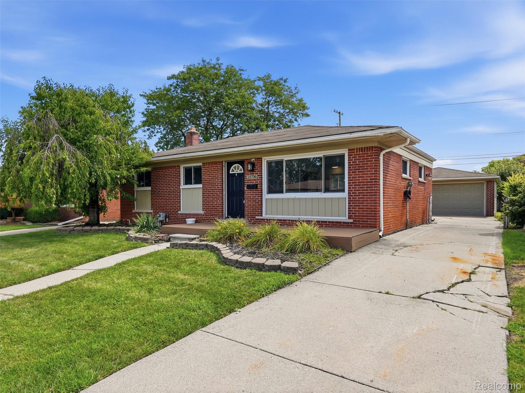 Residential in St Clair Shores 3