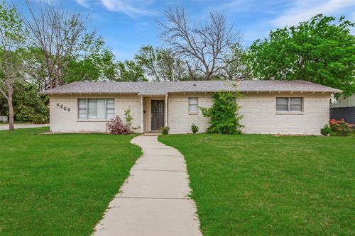 5229 Rutland Ave, Fort Worth, TX, 76133-2233 | Card Image