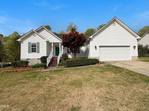 2037 Fairview Ln, Sanford, NC, 27330-9801 | Card Image