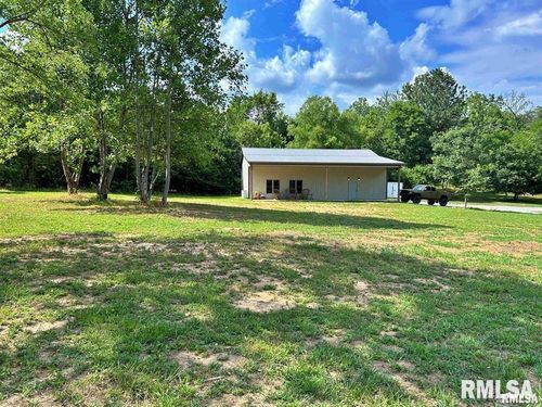 40 Presley Loop, Golconda, IL, 62938-4262 | Card Image