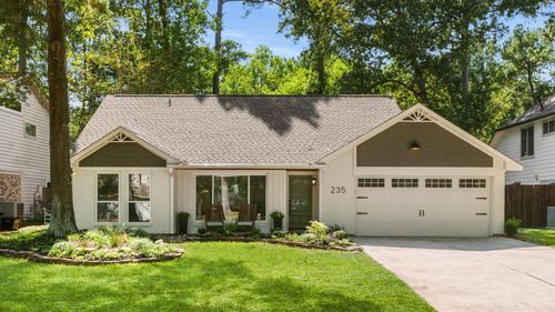 235 S Pathfinders Cir, The Woodlands, TX, 77381-3054 | Card Image