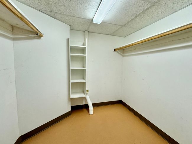 4399 Hunters Cir E, Condo with 2 bedrooms, 2 bathrooms and null parking in Canton MI | Image 25