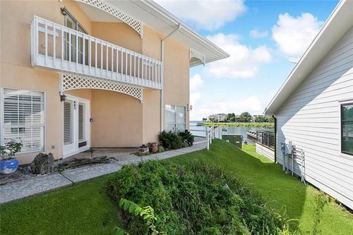 807-807 Tops L Dr, Mandeville, LA, 70448-6809 | Card Image