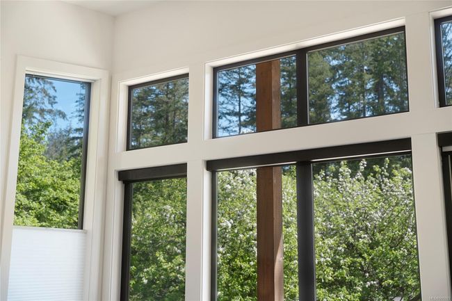 585 Wildwood Cres, House other with 1 bedrooms, 1 bathrooms and 3 parking in Gabriola Island BC | Image 20