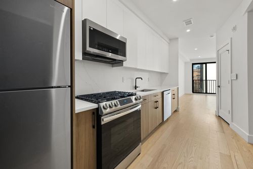 204-10 Brinkerhoff St, Jersey City, NJ, 07304-2923 | Card Image