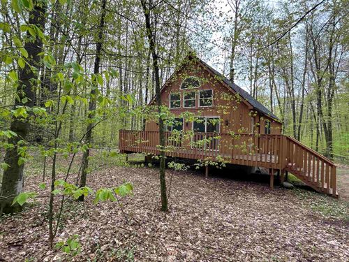 2577 W Schuss Mountain Dr, Bellaire, MI, 49615 | Card Image