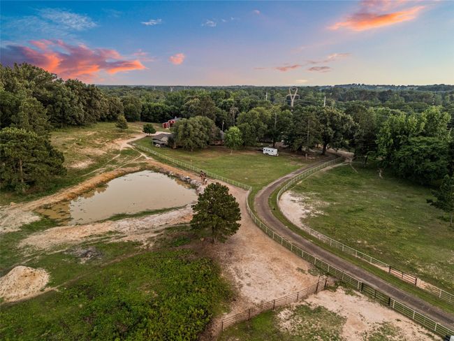 307 Smith St, Home with 3 bedrooms, 5 bathrooms and null parking in Naples TX | Image 22