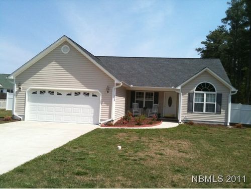115 Manchester Rd, Havelock, NC, 28532-9645 | Card Image