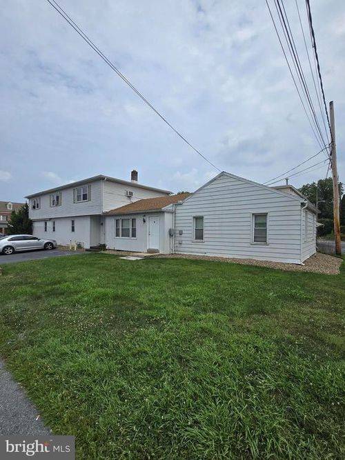 4713 Queen St, HARRISBURG, PA, 17109-3141 | Card Image