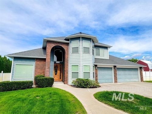 3716 11th St E, Lewiston, ID, 83501-5457 | Card Image