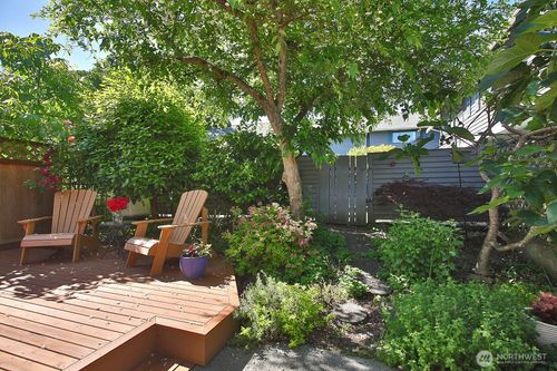 a2-137 4th St, Langley, WA, 98260-8417 | Card Image