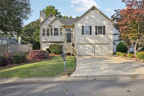 613 Silverwood Ct, Marietta, GA, 30066-2584 | Card Image