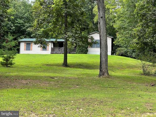 250 Oak Ln, MIFFLINTOWN, PA, 17059-8535 | Card Image