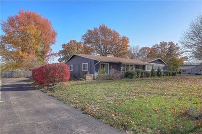 4425 Larson Avenue, House other with 3 bedrooms, 3 bathrooms and null parking in Kansas City MO | Image 3