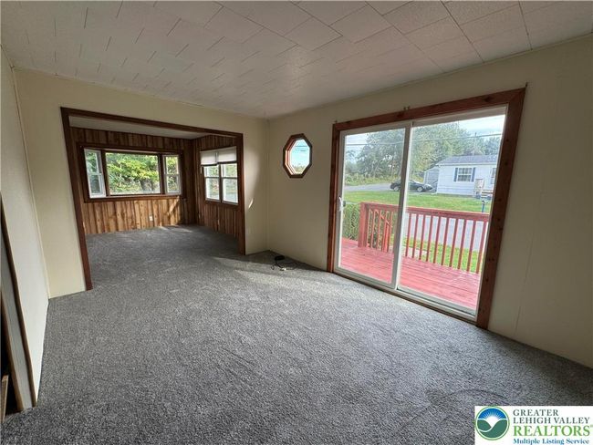 Living Room | Image 4