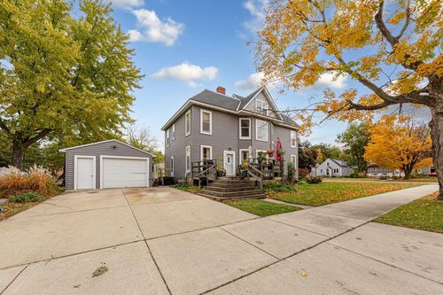 426 1st St Nw, Faribault, MN, 55021-5006 | Card Image