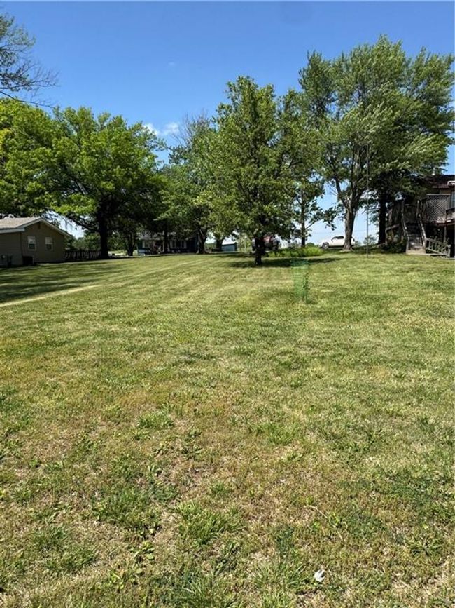 8833 Hickory Ln, House other with 2 bedrooms, 2 bathrooms and null parking in Ozawkie KS | Image 43
