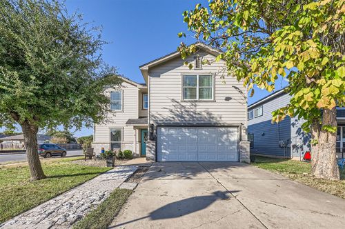 338 Liberty St, Hutto, TX, 78634-5285 | Card Image
