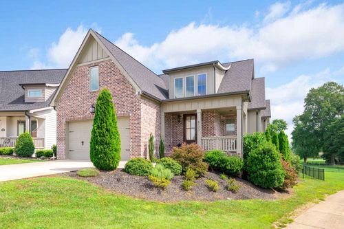 8173 Double Eagle Ct, Ooltewah, TN, 37363-7177 | Card Image